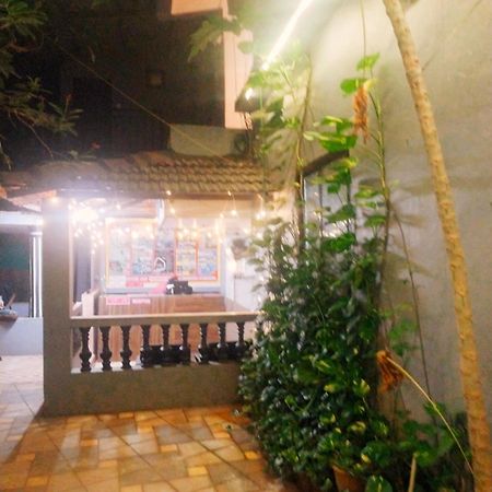 Baga Beach Inn ภายนอก รูปภาพ